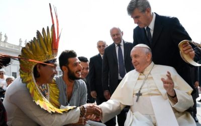 Audiência Geral: indígenas do povo Yawanawá, do Acre, encontram o Papa